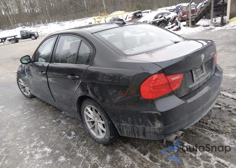 2010 BMW 328I xDrive z USA, uszkodzony, nr VIN WBAPK5C55AA651985
